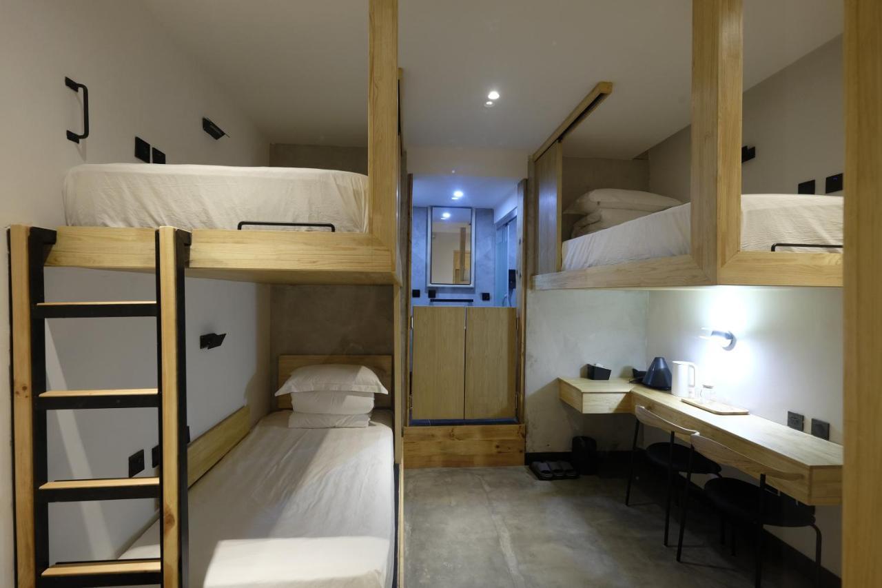 Dali Loft Travelling With Hostel Exteriér fotografie