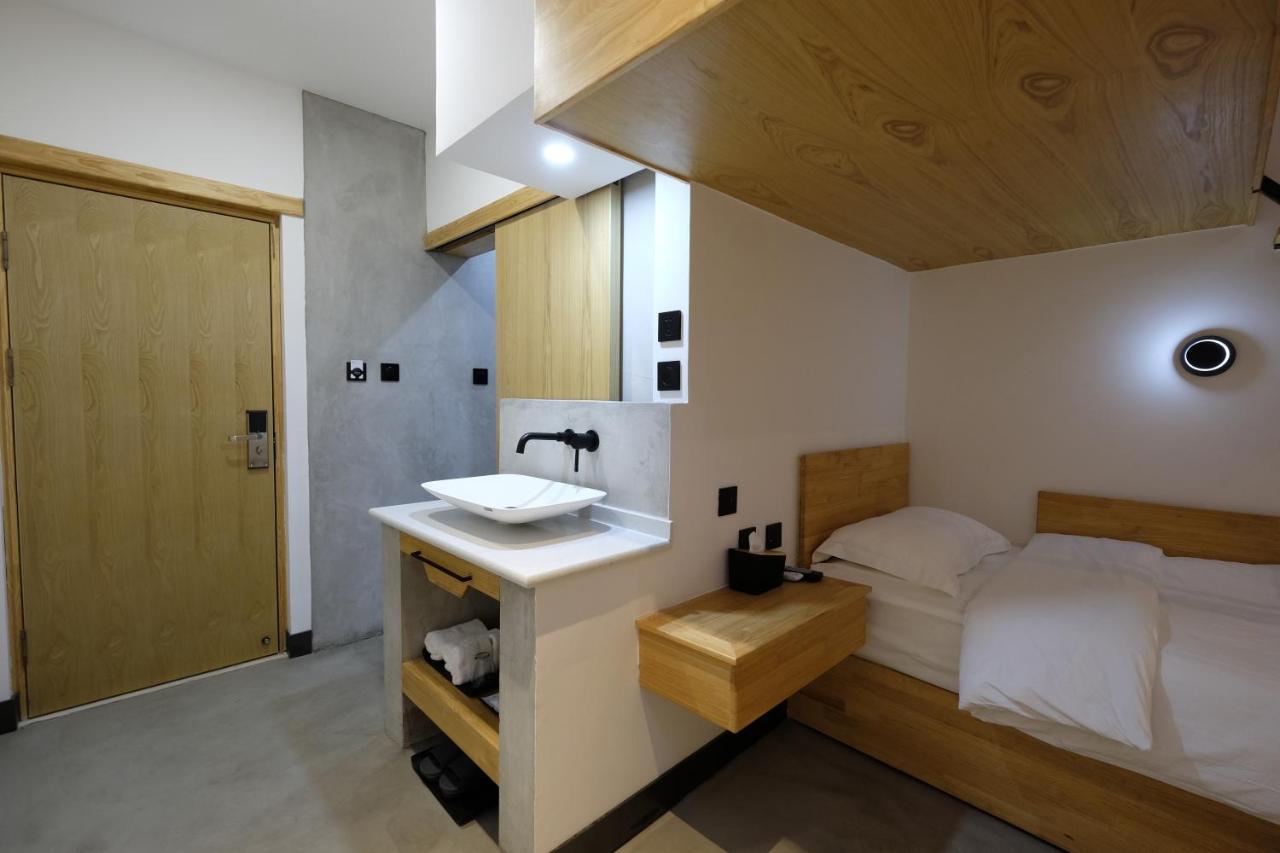 Dali Loft Travelling With Hostel Exteriér fotografie